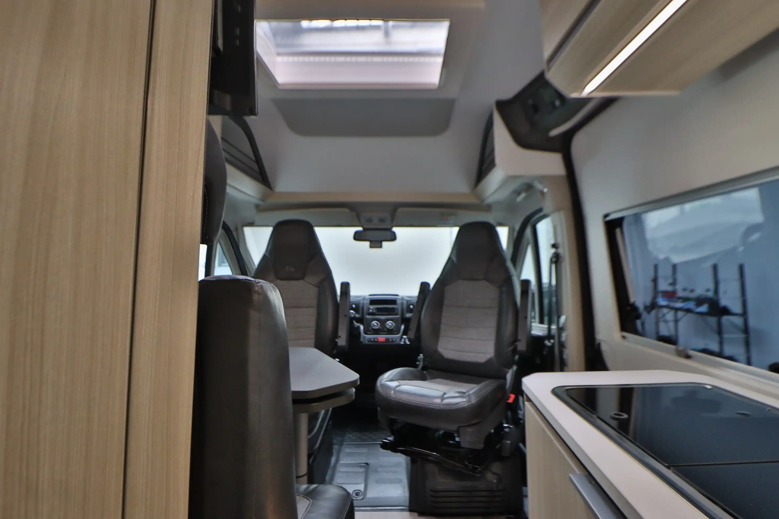 ADRIA Twin 600 SP Axess